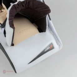 Bauer Supreme UltraSonic Senior Goalie Blocker -The Hockey Hub Sales Store bauer blockers bauer supreme ultrasonic senior goalie blocker 14231813718082