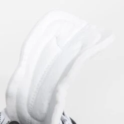 Bauer Lil Rookie Adjustable Junior Hockey Skate -The Hockey Hub Sales Store bauer hockey skates bauer lil rookie adjustable junior hockey skate 2jr 5jr r 30560514736194