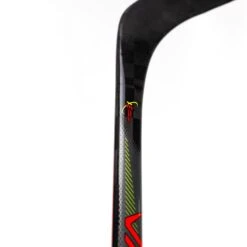 Bauer Vapor Flylite Junior Hockey Stick 52" P92 L-40 -The Hockey Hub Sales Store bauer hockey sticks bauer vapor flylite junior hockey stick 52 p92 l 40 28848177348674