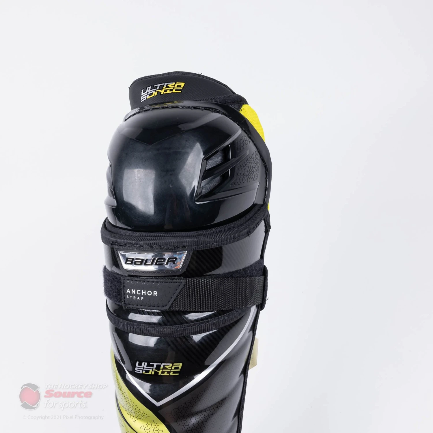 Bauer Supreme UltraSonic Intermediate Hockey Shin Guards 5 Bauer Supreme UltraSonic Intermediate Hockey Shin Guards - Image 5