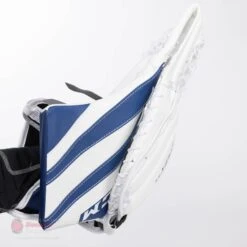 CCM Extreme Flex E5.5 Junior Goalie Catcher -The Hockey Hub Sales Store ccm catchers ccm extreme flex e5 5 junior goalie catcher 27972557439042