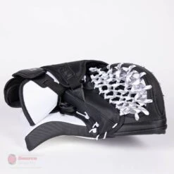 CCM Extreme Flex E5.5 Senior Goalie Catcher - Source Exclusive -The Hockey Hub Sales Store ccm catchers ccm extreme flex e5 5 senior goalie catcher source exclusive 28235123490882