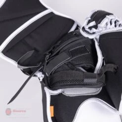 CCM Extreme Flex E5.9 Intermediate Goalie Catcher - Source Exclusive -The Hockey Hub Sales Store ccm catchers ccm extreme flex e5 9 intermediate goalie catcher source exclusive 28235136172098