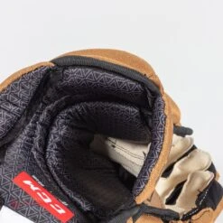 CCM Tacks Vector Plus Junior Hockey Gloves (2020) 18 CCM Tacks Vector Plus Junior Hockey Gloves (2020) -The Hockey Hub Sales Store ccm gloves ccm tacks vector plus junior hockey gloves 2020 14780962963522