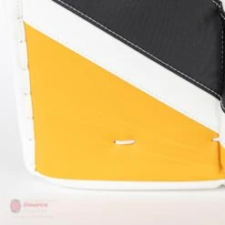 CCM Extreme Flex E5.9 Senior Goalie Leg Pads -The Hockey Hub Sales Store ccm leg pads ccm extreme flex e5 9 senior goalie leg pads 27988495466562