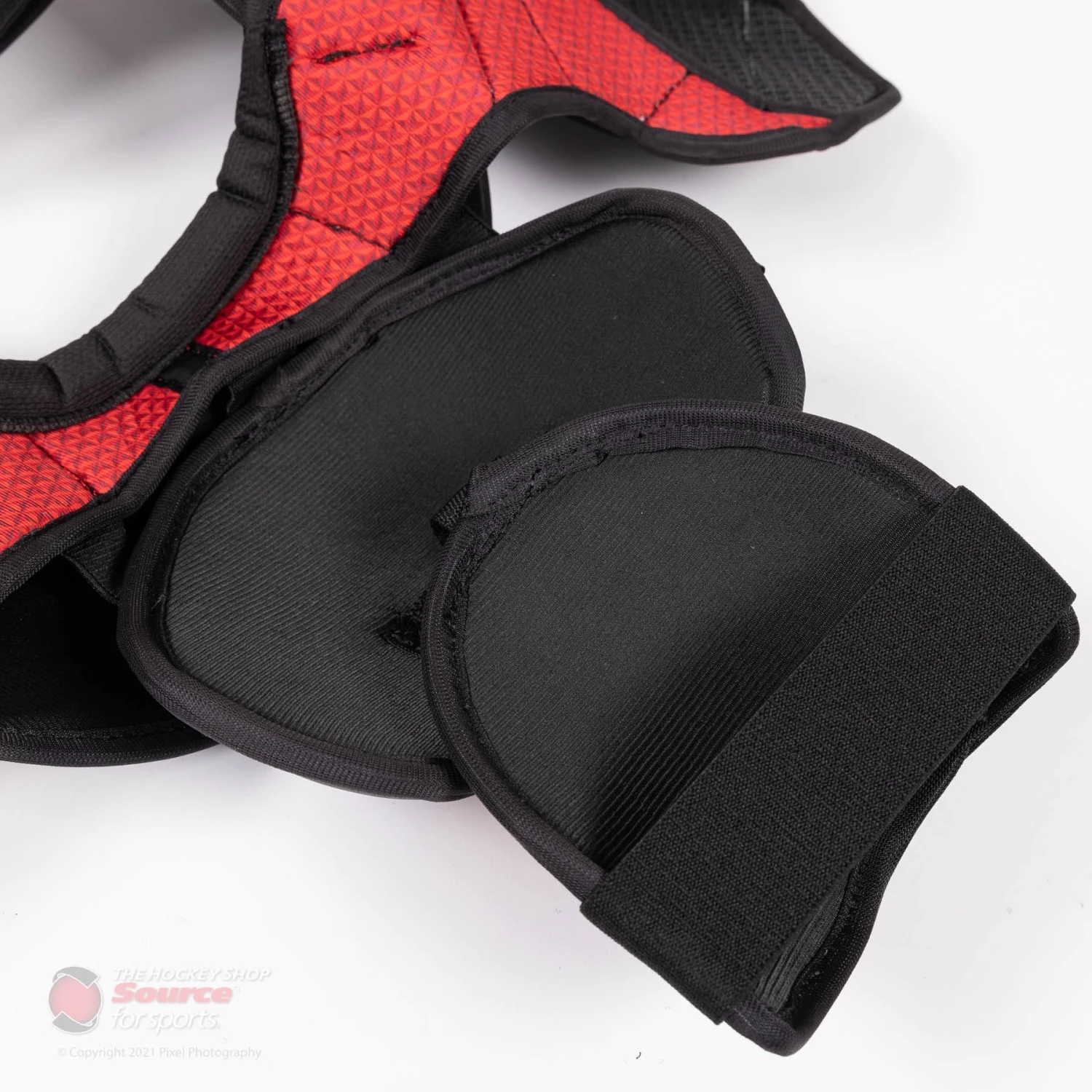 CCM Jetspeed FT4 Junior Hockey Shoulder Pads 9 CCM Jetspeed FT4 Junior Hockey Shoulder Pads - Image 9