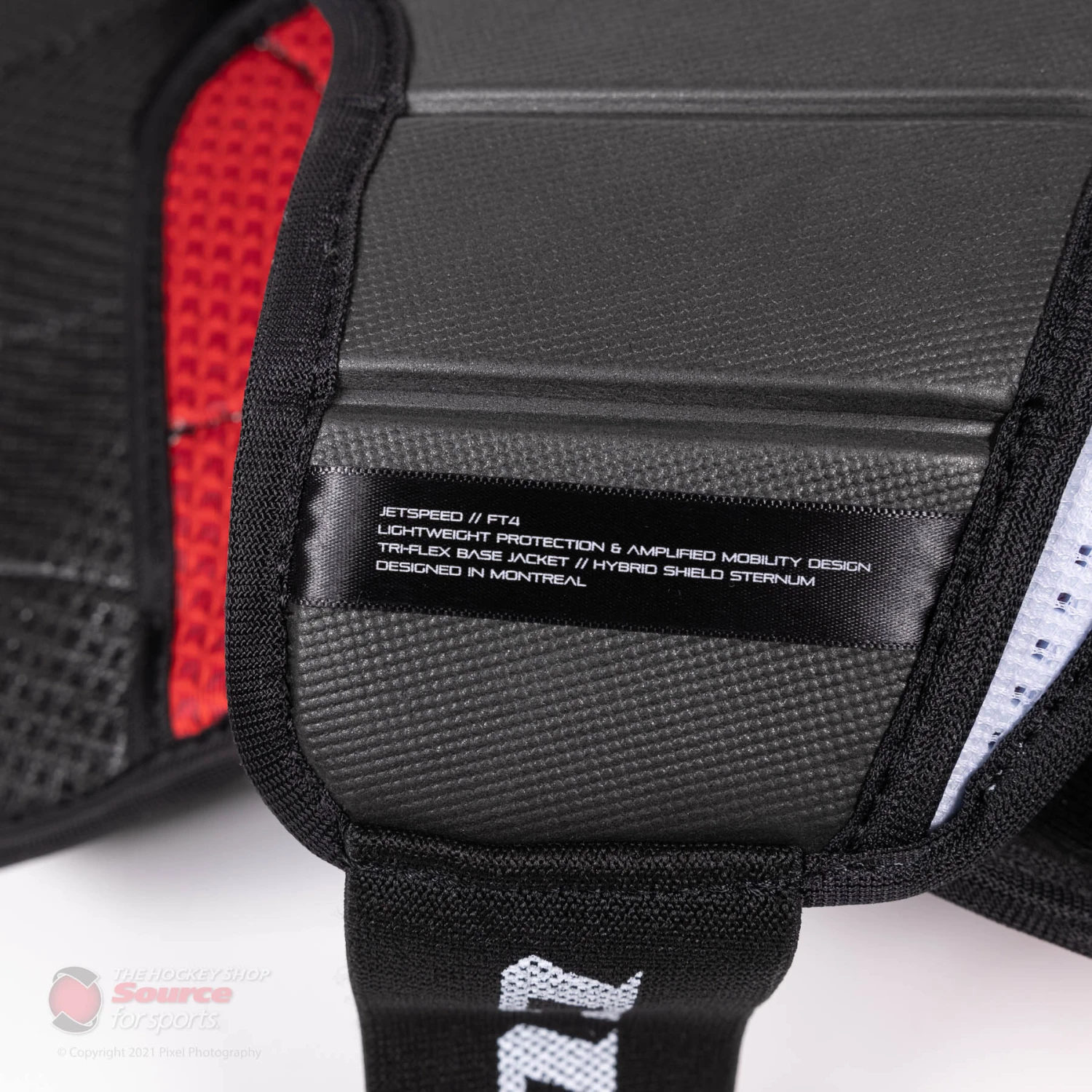 CCM Jetspeed FT4 Junior Hockey Shoulder Pads 12 CCM Jetspeed FT4 Junior Hockey Shoulder Pads - Image 12