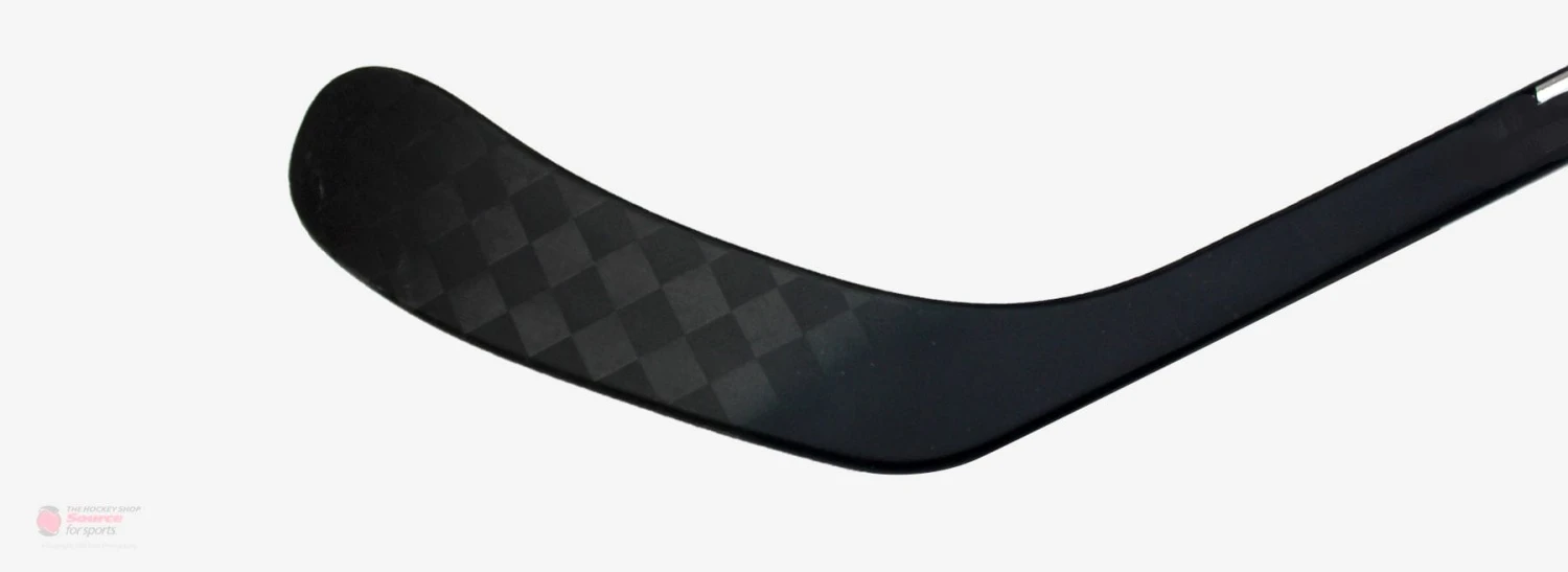 TRUE AX9 Pro Stock Senior Hockey Stick - Alex Edler - Custom - L-90 5 TRUE AX9 Pro Stock Senior Hockey Stick - Alex Edler - Custom - L-90 - Image 5