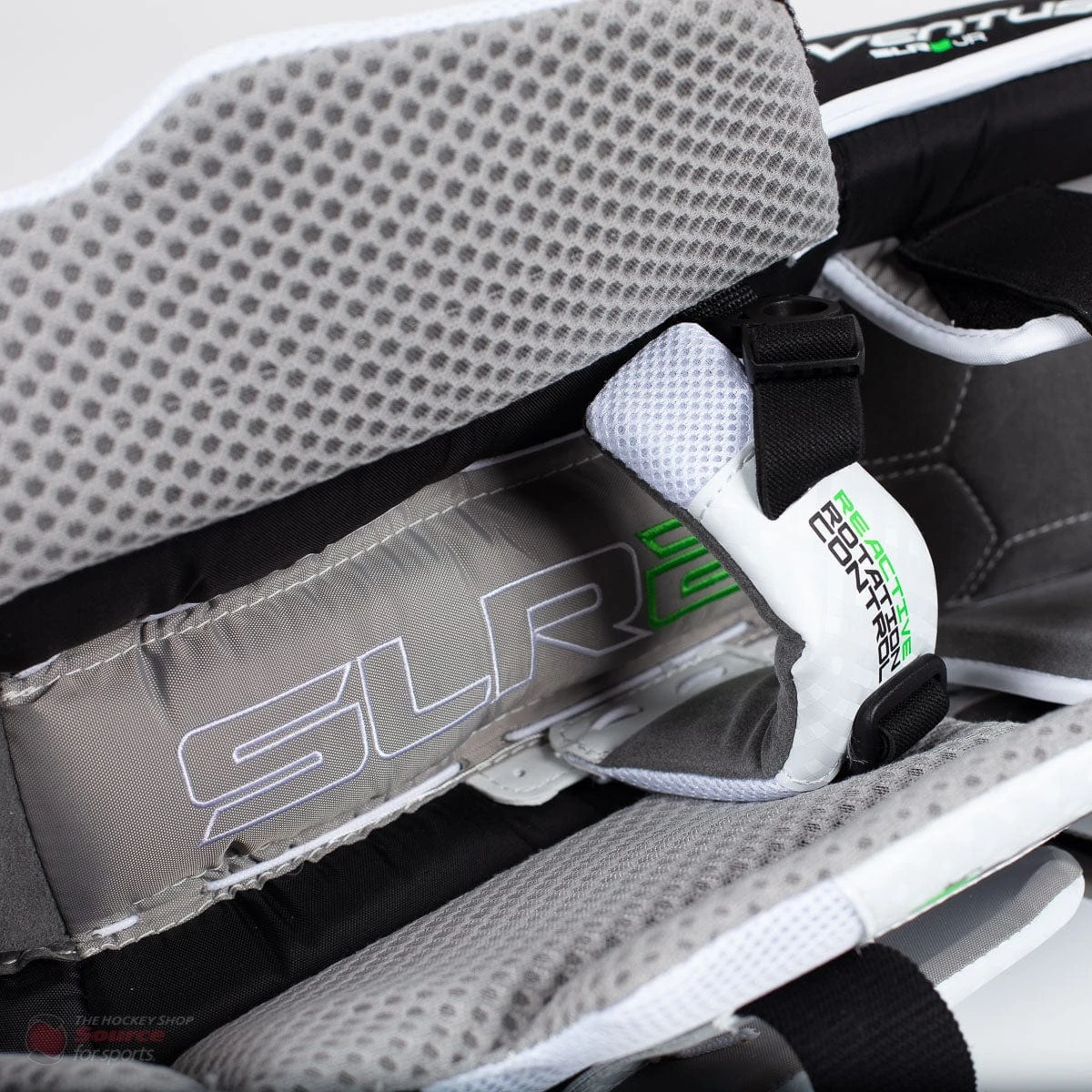 Vaughn Ventus SLR2 Junior Goalie Leg Pads 8 Vaughn Ventus SLR2 Junior Goalie Leg Pads - Image 8