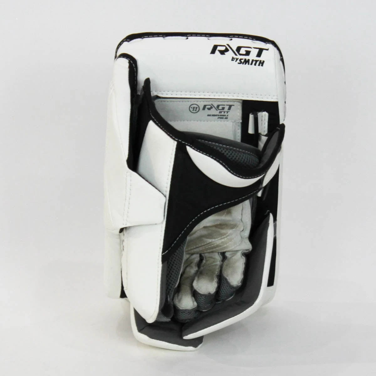 Warrior Ritual GT Intermediate Goalie Blocker - Demo A 3 Warrior Ritual GT Intermediate Goalie Blocker - Demo A - Image 3