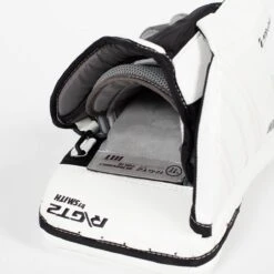 Warrior Ritual GT2 Intermediate Goalie Blocker -The Hockey Hub Sales Store warrior blockers warrior ritual gt2 intermediate goalie blocker 5428197523522