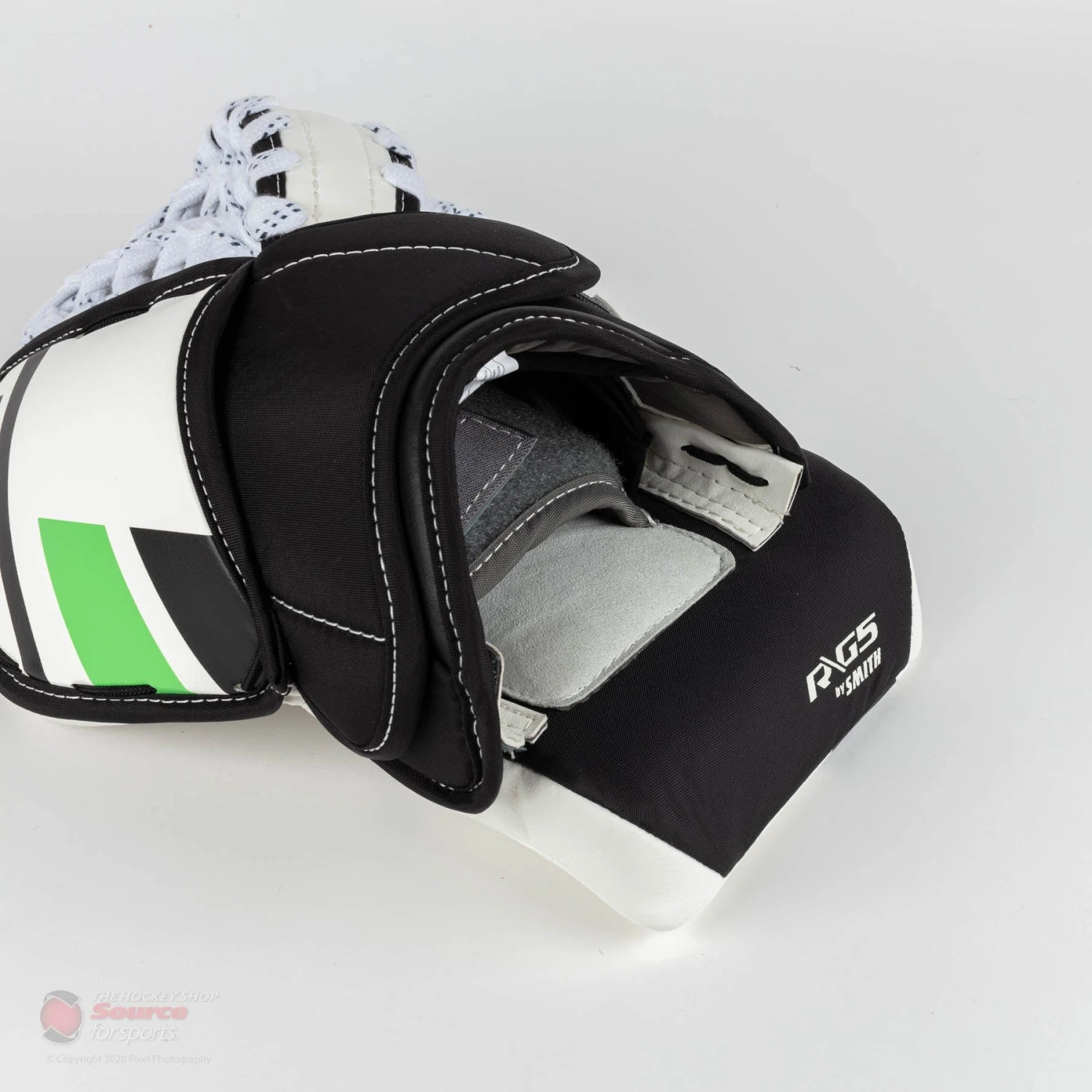 Warrior Ritual G5 Youth Goalie Catcher 4 Warrior Ritual G5 Youth Goalie Catcher - Image 4